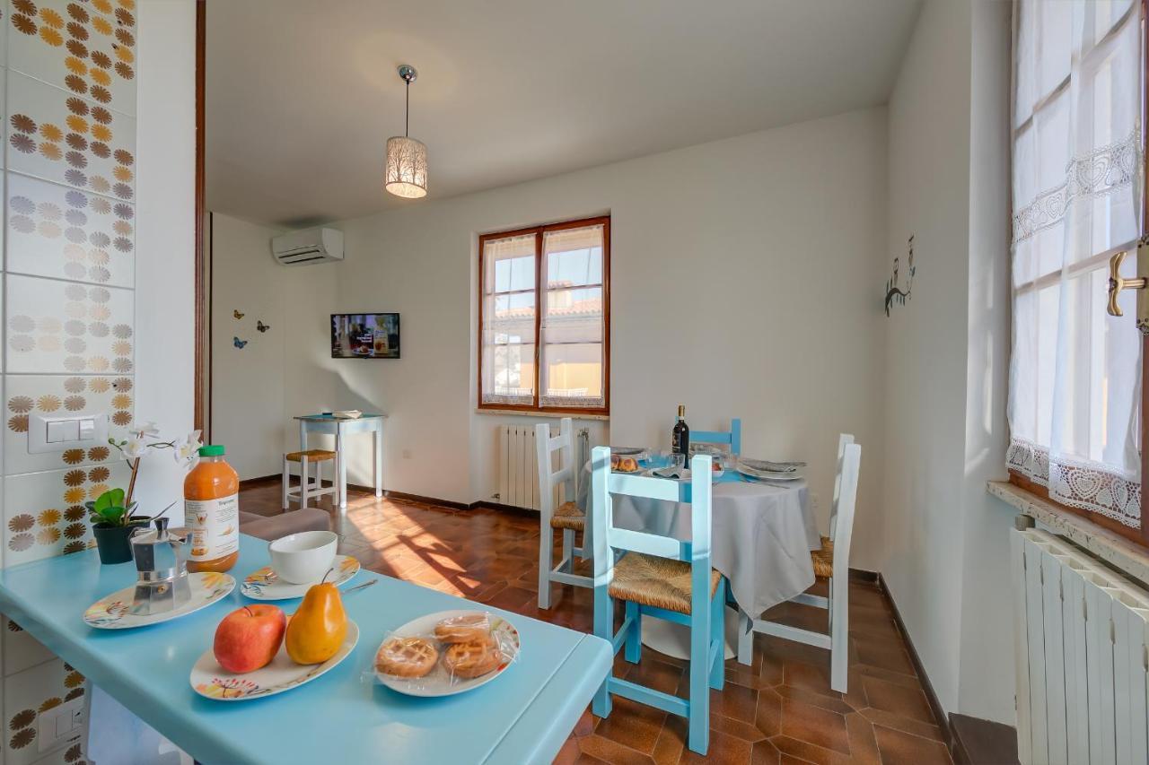 Villa Fiorita Apartments - Happy Rentals Sirmione Exterior photo